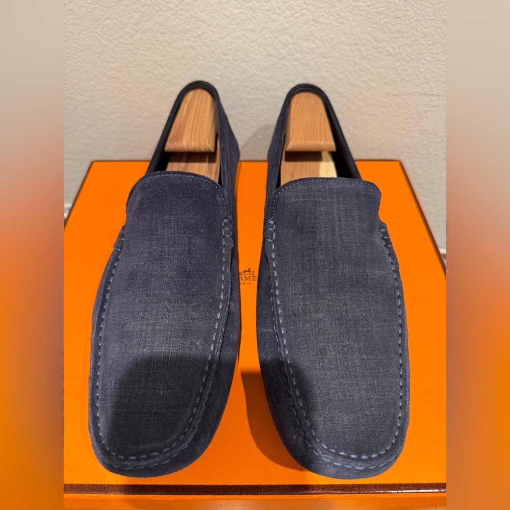 Too Boot NY Navy Blue Drivers size 10. Like new condition.